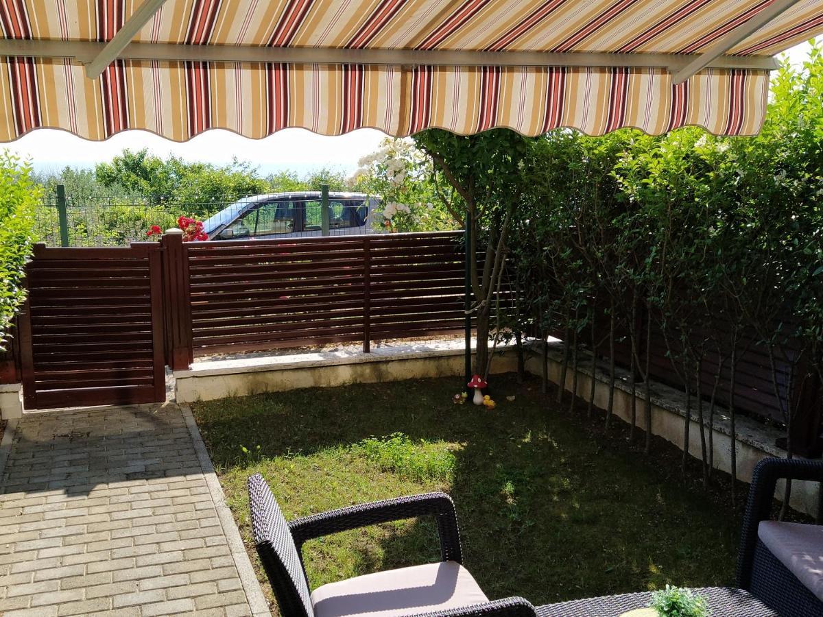 Byala-Apartment-Valmira Bjala Eksteriør bilde